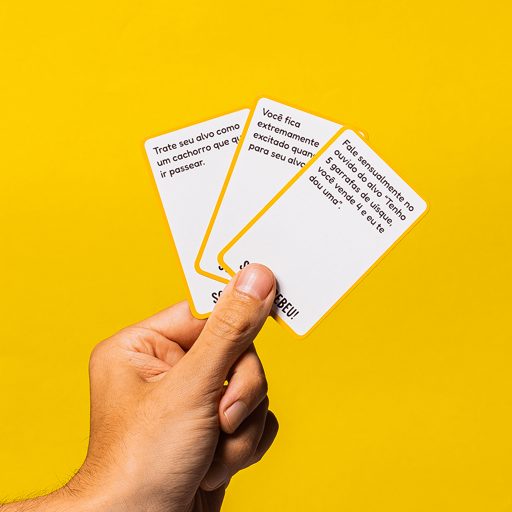 Sorriu, Bebeu - Controle o riso ou prepare o copo